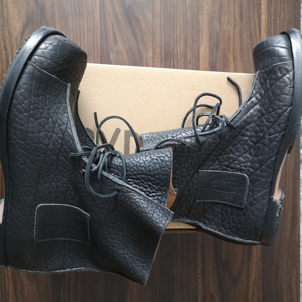 Cydwoq Pocket Black Boot